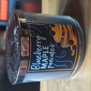 Blueberry Maple Pancakes 3 wick candles